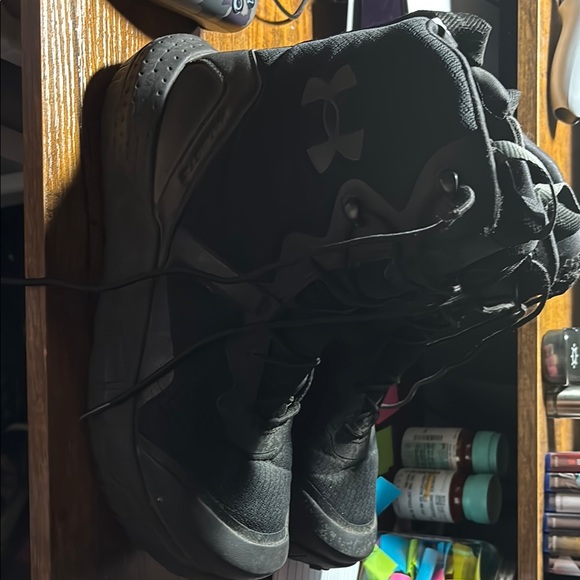 Under Armour Black High-Top Boots - Picture 1 of 7